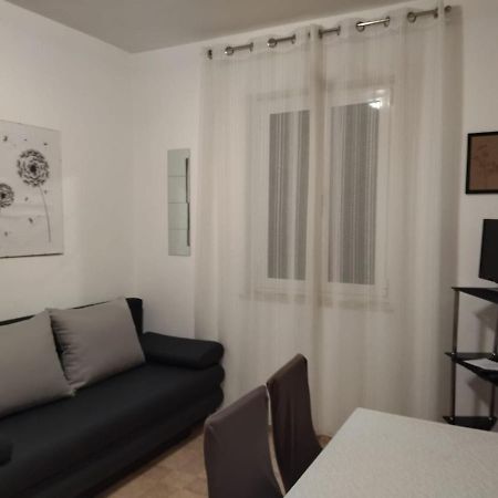 Apartments Maja I Mate Sućuraj Esterno foto
